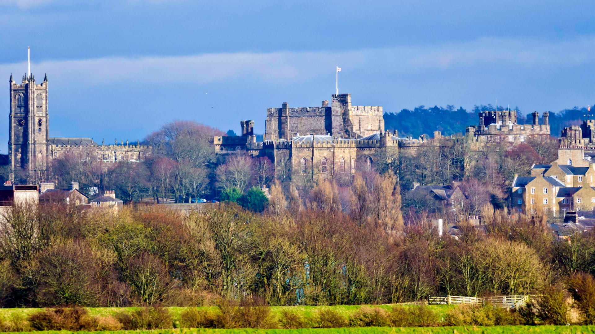 Coach holidays to lancaster